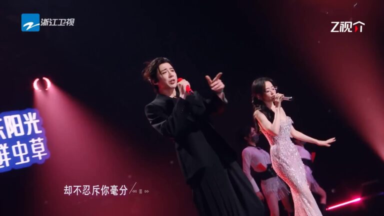 【纯享版】“无华”组合上分！张靓颖刘宇宁爆改古风神曲《九万字》 搂腰“热舞”打破传统抒情模式！舞台张力拉满！ #天赐的声音6 EP4 20250509.mp4